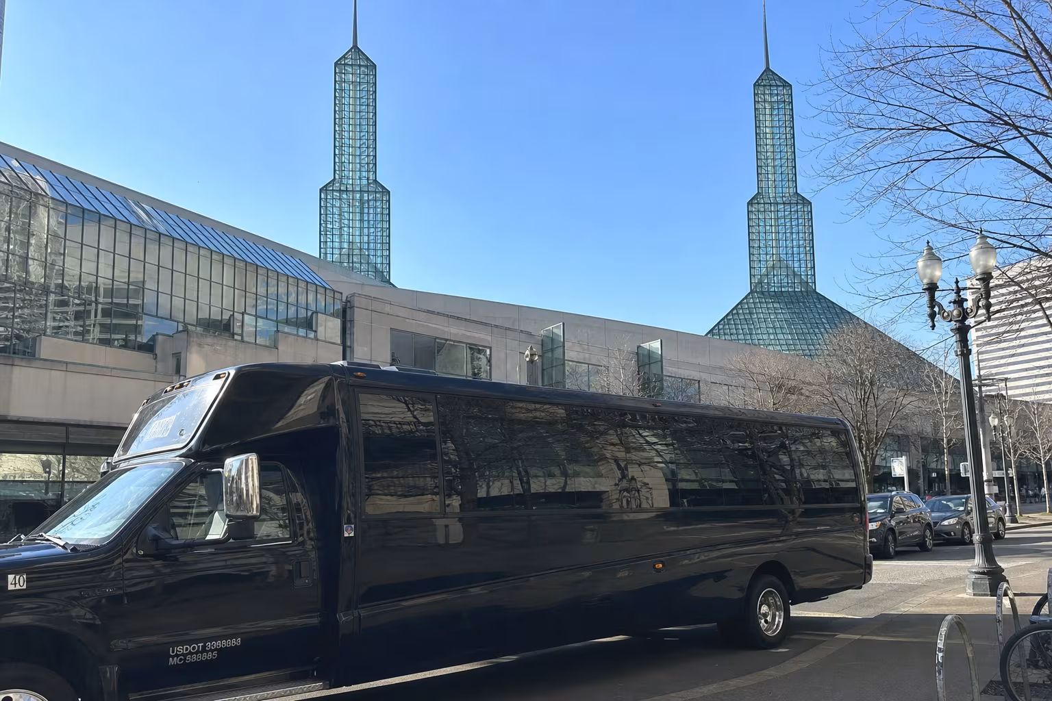 Rent a Bus to the Oregon Convention Center