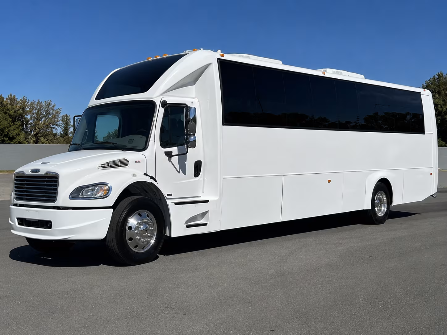 Beaverton Birthday, Sweet 16, & Quinceañera Party Bus Rentals