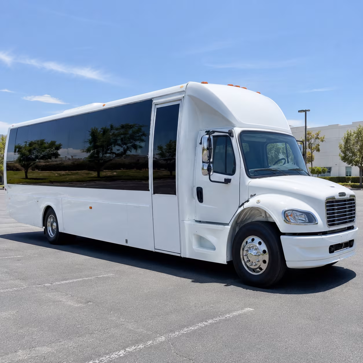 Portland Winery Tour & Pub Crawl Transportation party bus exterior
