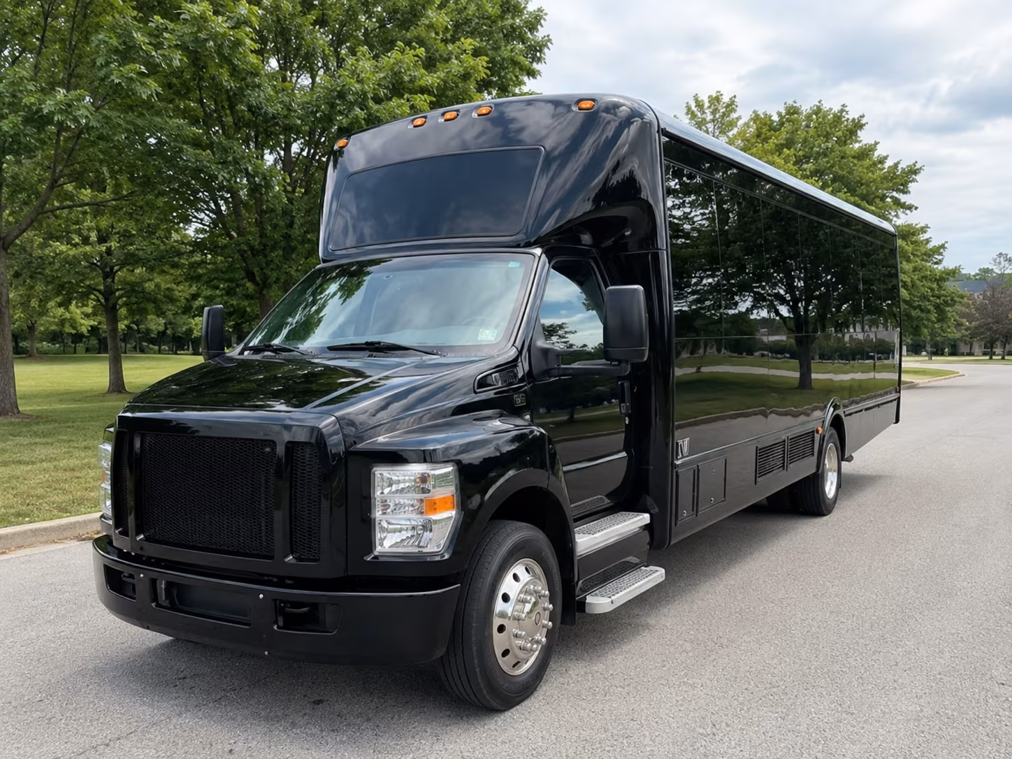 Portland Winery Tour & Pub Crawl Transportation group transportation