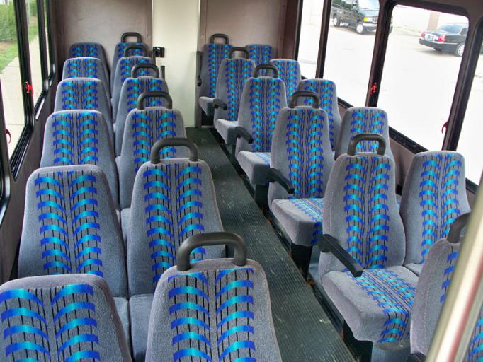 charter bus rental Eugene Oregon