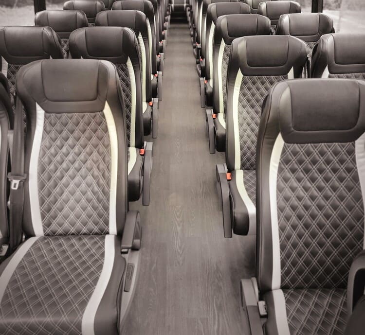 charter bus rental Eugene Oregon